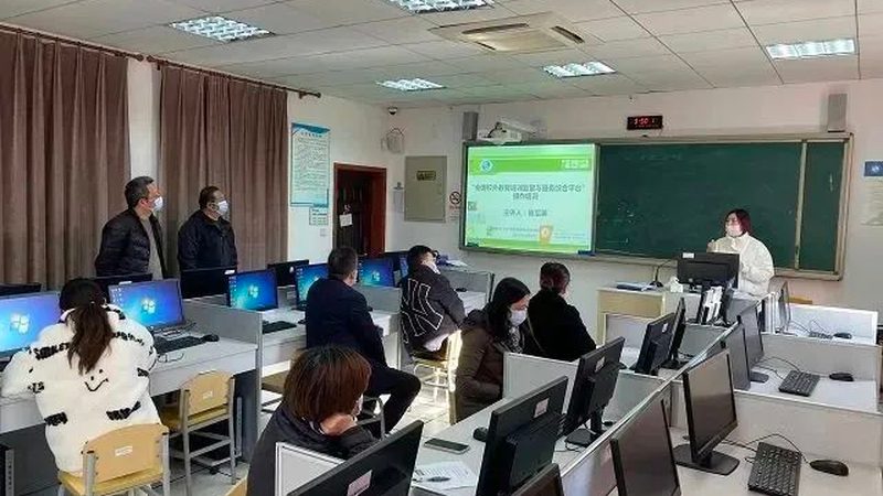 新员工入职培训流程设计：从规划到评估的五大关键步骤