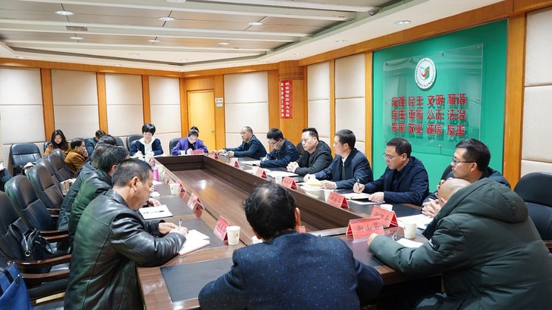 线上与线下零基础技能培训，哪种方式更适合你？**